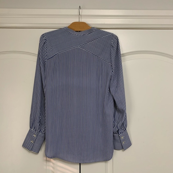 ❤️Loft Stripe Blouse Blue White Small - Picture 3 of 5